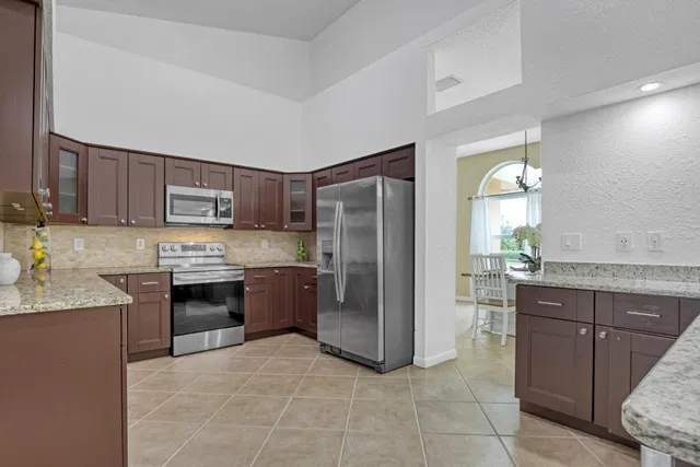 Residence photo 11