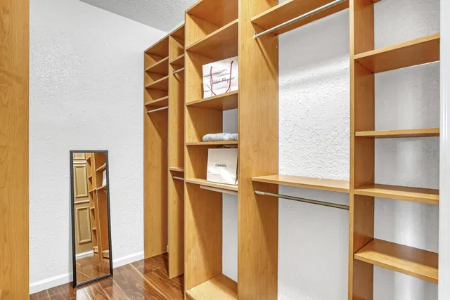 Residence photo 20