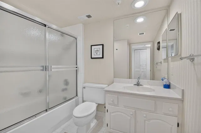 Boca West Country Club Unit 614 photo 27