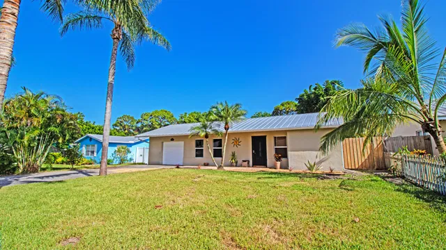 Residence photo 4