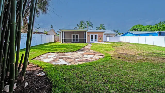 Residence photo 6