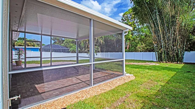 Residence photo 7