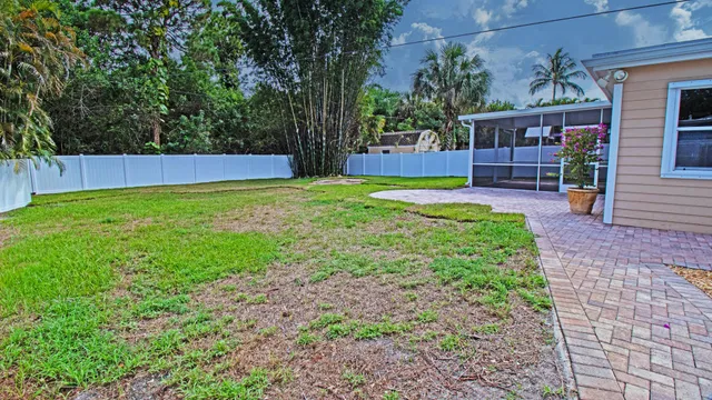 Residence photo 9