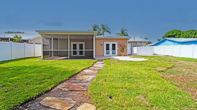 Residence photo 14