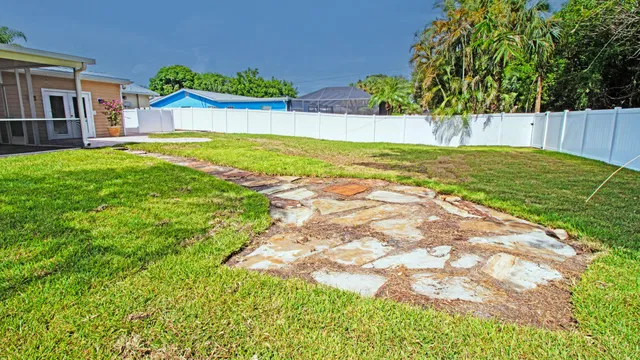 Residence photo 15