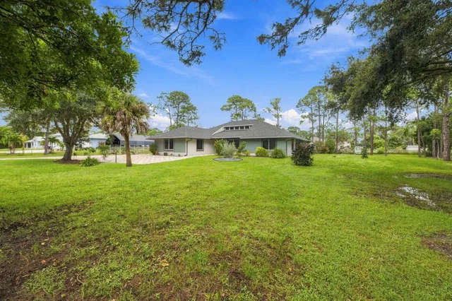 Residence photo 43