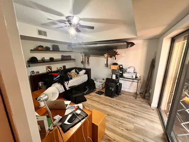 Residence photo 15
