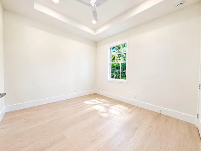 Residence photo 11