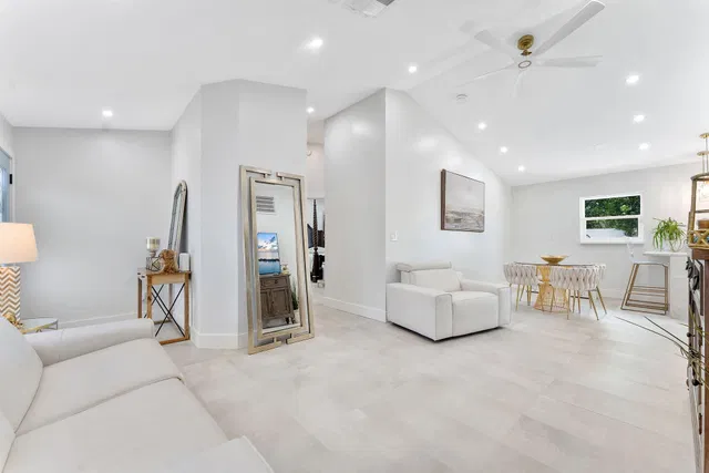 Residence photo 14