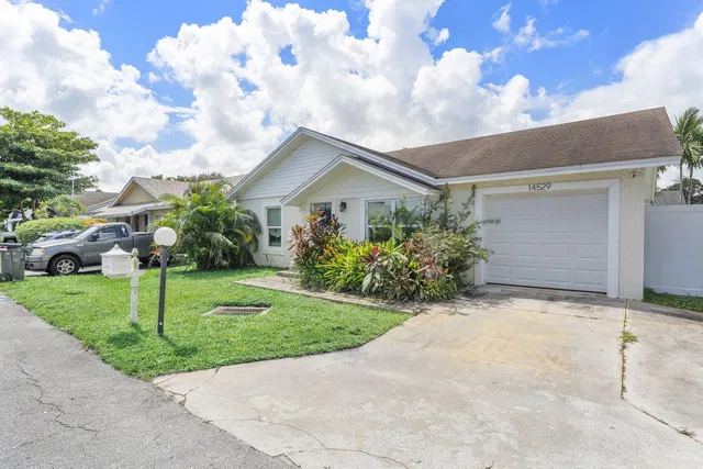 Residence photo 25