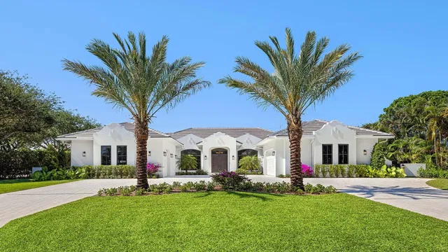 Residence photo 3