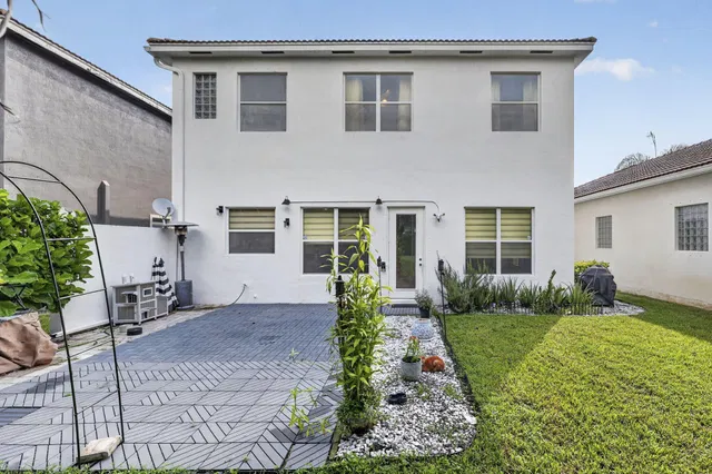  Residence photo 44