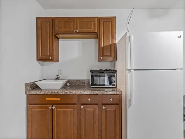  Residence photo 14