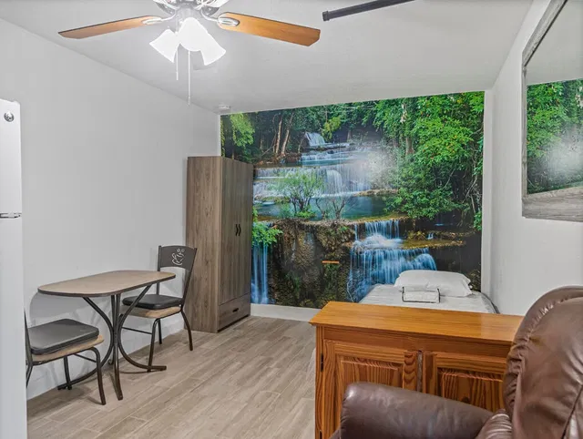  Residence photo 18