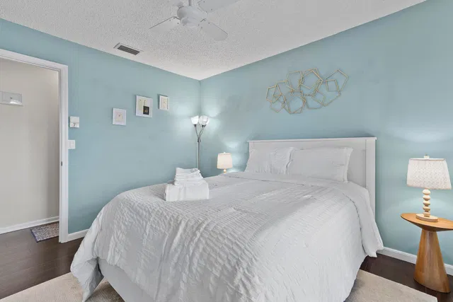  Residence photo 15