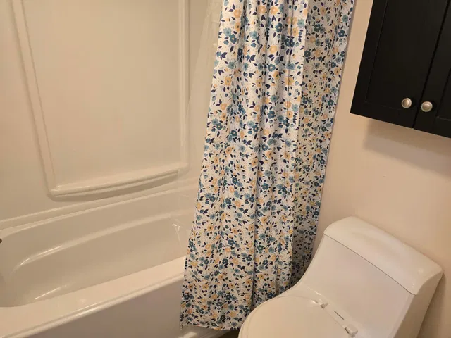 Unit 102 photo 18