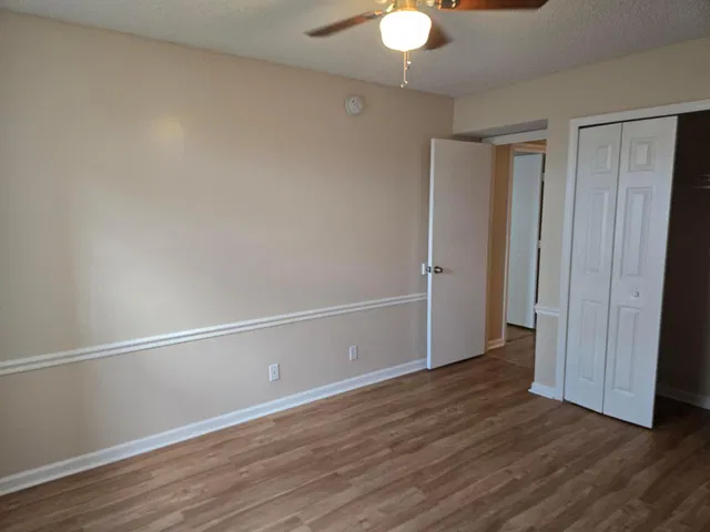 Unit 102 photo 21