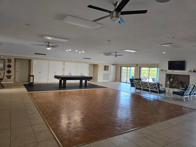 Unit 102 photo 36