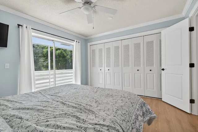  Residence photo 6