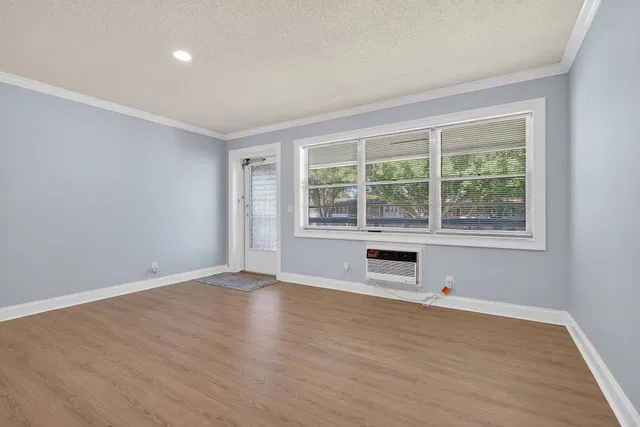  Residence photo 29