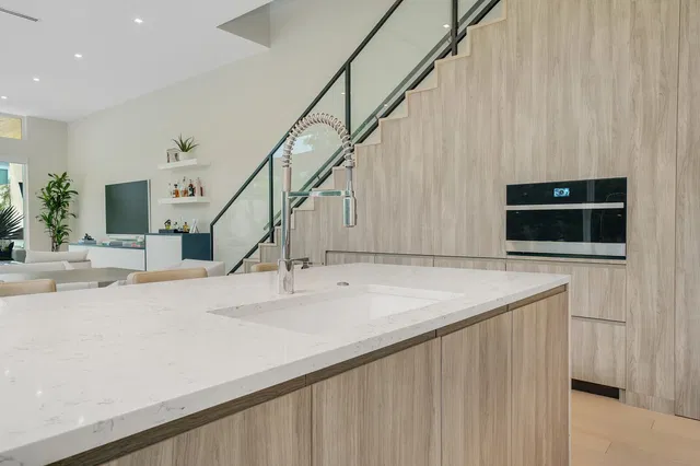 Palm Trail Delray Beach Residence photo 15