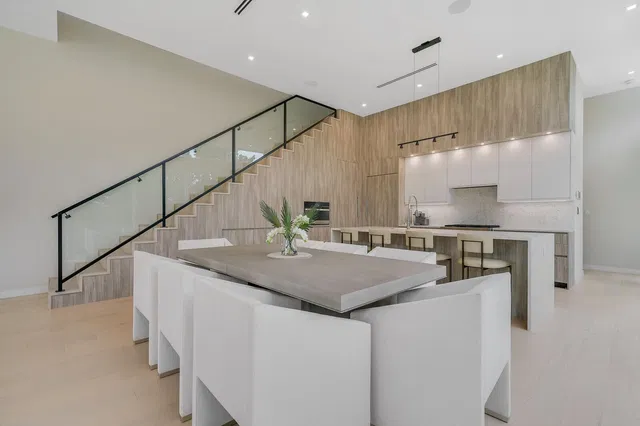 Palm Trail Delray Beach Residence photo 18