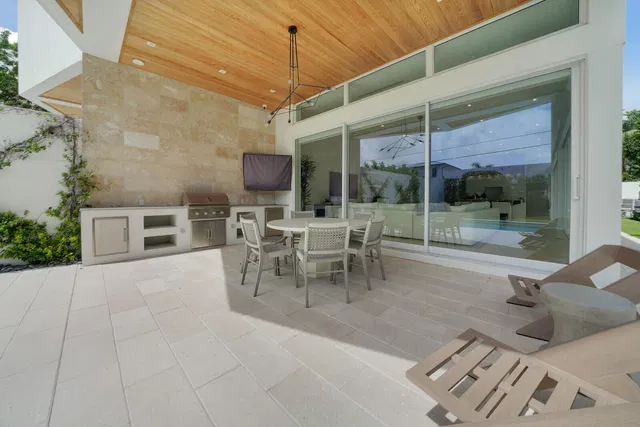 Palm Trail Delray Beach Residence photo 39