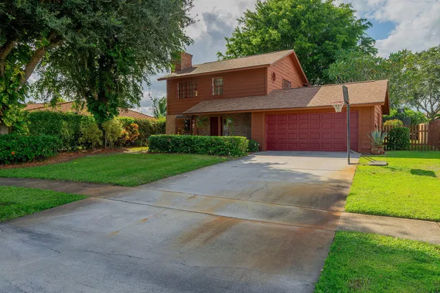 Residence photo 2