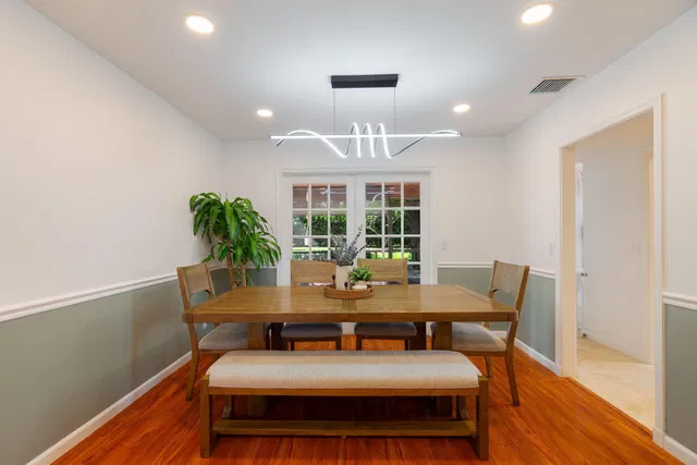 Residence photo 11