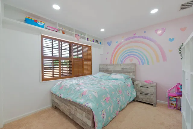 Residence photo 16