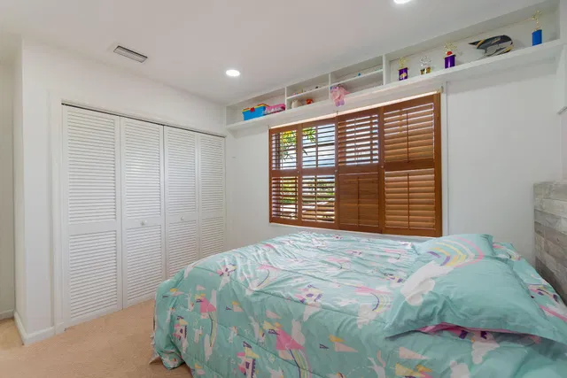 Residence photo 17