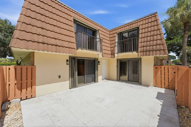 Residence photo 21