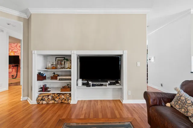  Residence photo 11