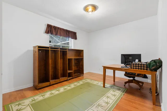  Residence photo 18