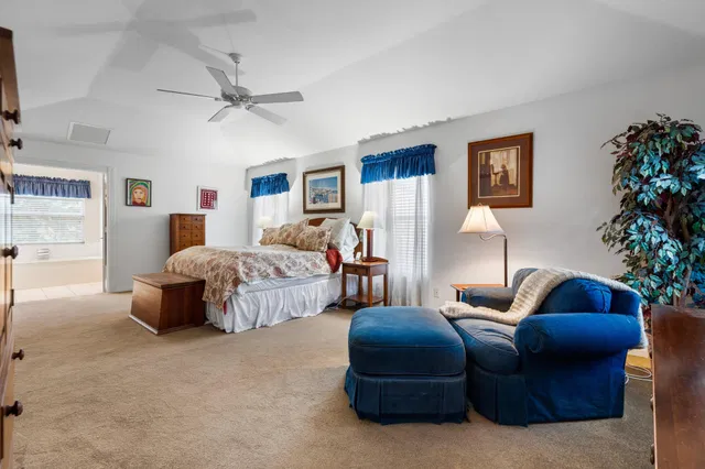  Residence photo 22