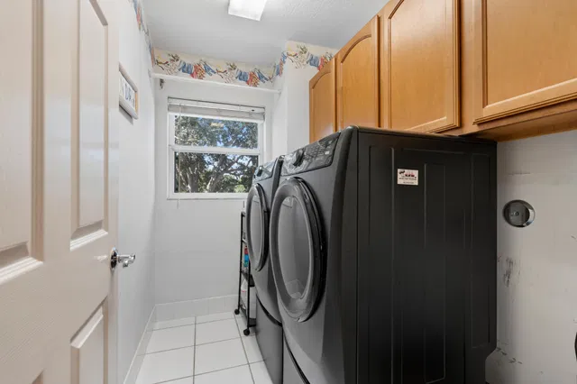 Residence photo 33
