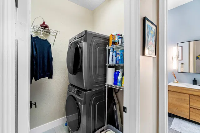 Residence photo 36