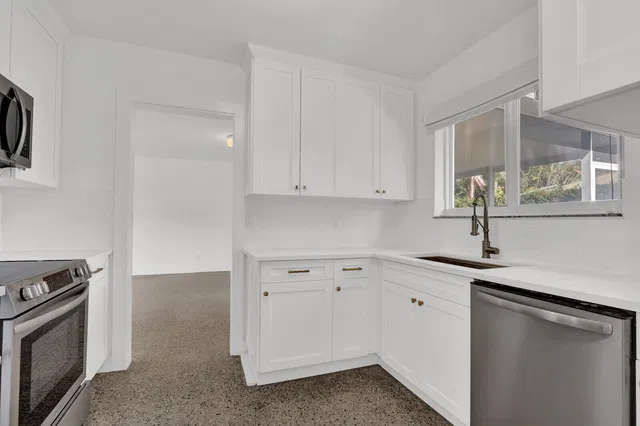 Residence photo 14