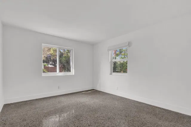 Residence photo 20