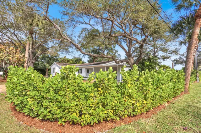Residence photo 36