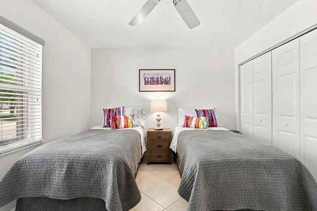Residence photo 30