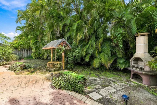 Residence photo 42