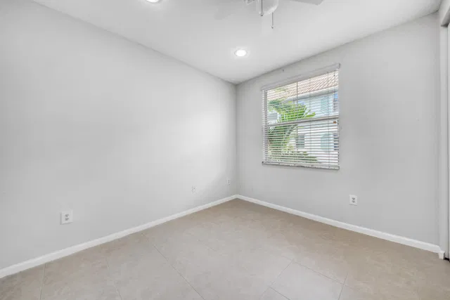 Residence photo 13
