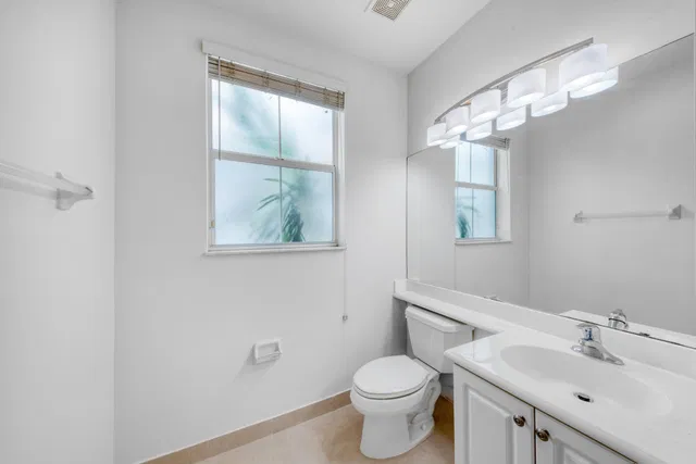 Residence photo 19