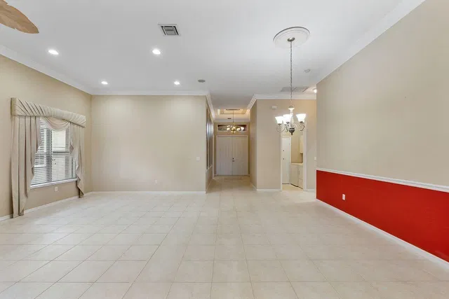 Residence photo 10