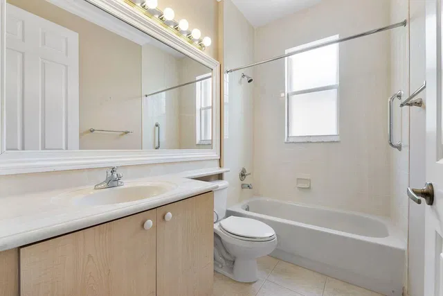 Residence photo 29
