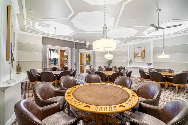 Residence photo 44