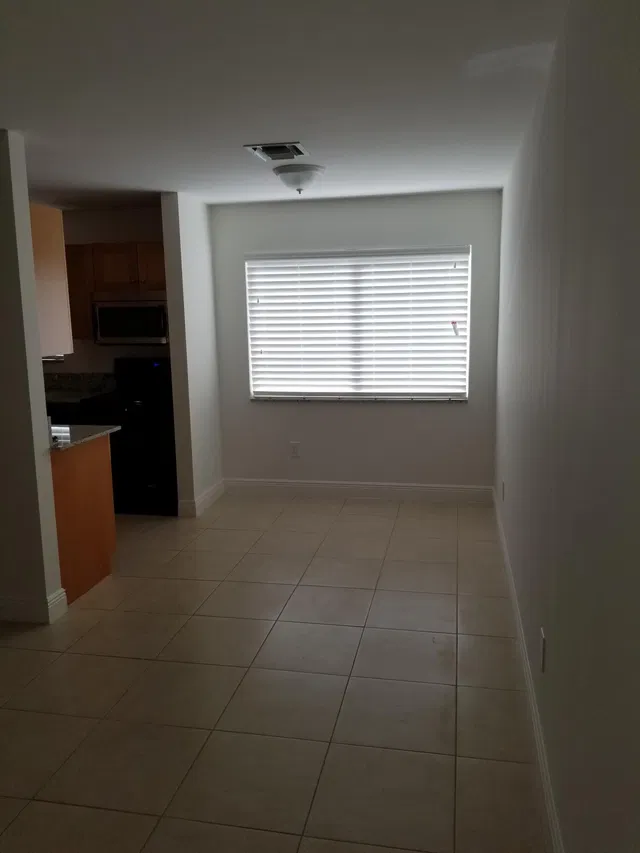 West Palm Beach Residence photo 7