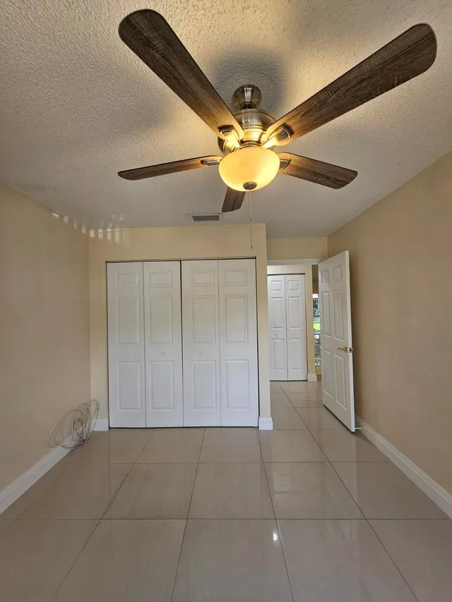 Residence photo 11