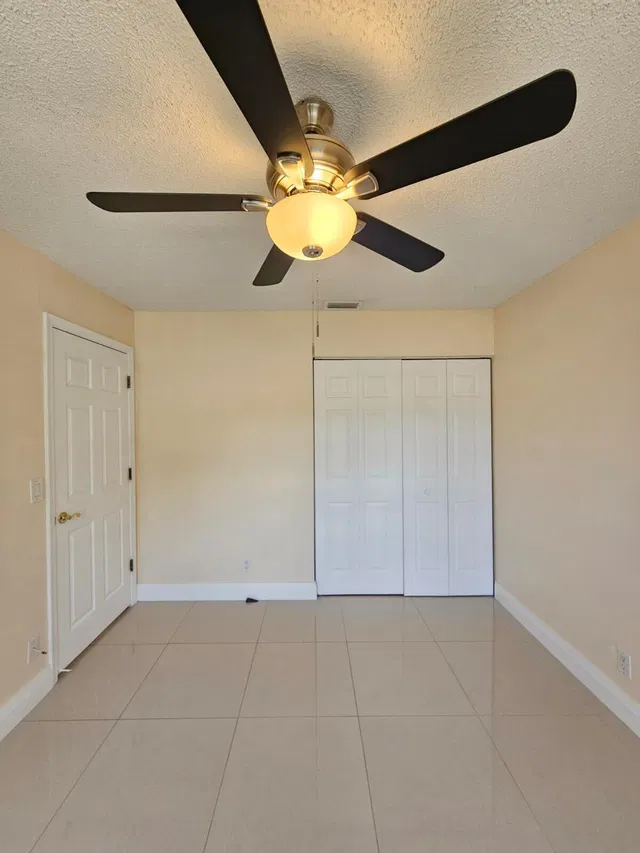 Residence photo 14